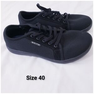 WHITIN Women's Black Sneakers